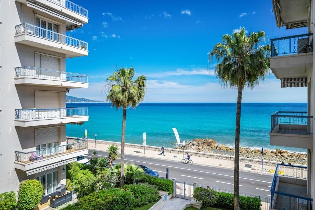 La Piscine - Bord De - Clim - Parking Inclus Petite Place Appartement *